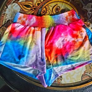Torrid tie dye pull on shorts